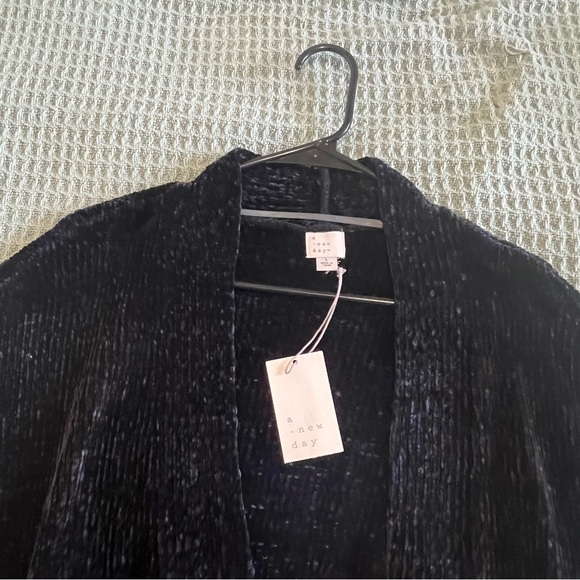 A new day black chenille cardigan - Picture 2 of 8